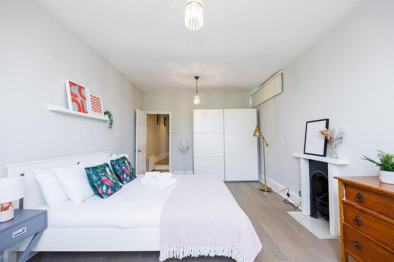 Welcomestay Colliers Wood Two Bed Apartment - Home Away From Home London Exterior photo